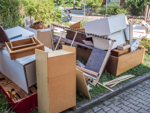 Best Yard Waste Removal  in Grimes, IA